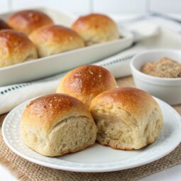 30 Minute Whole Wheat Dinner Rolls
