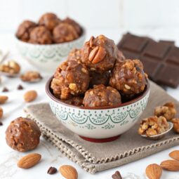 Crock Pot Nut Clusters