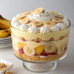 The Best Banana Pudding (Trifle)