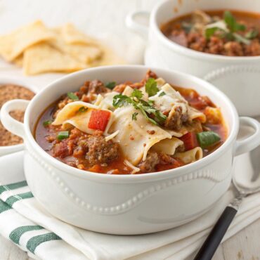 Slow Cooker Beef Lasagna Soup