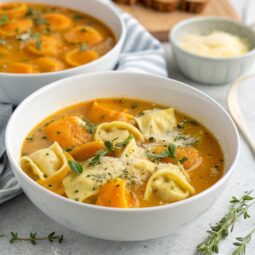 Instant Pot Cheesy Butternut Squash Tortellini Soup