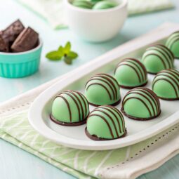 No Bake Thin Mint Cookie Truffles